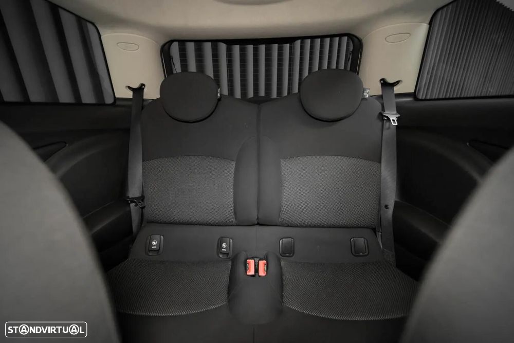 MINI 3 Portas One D - 31