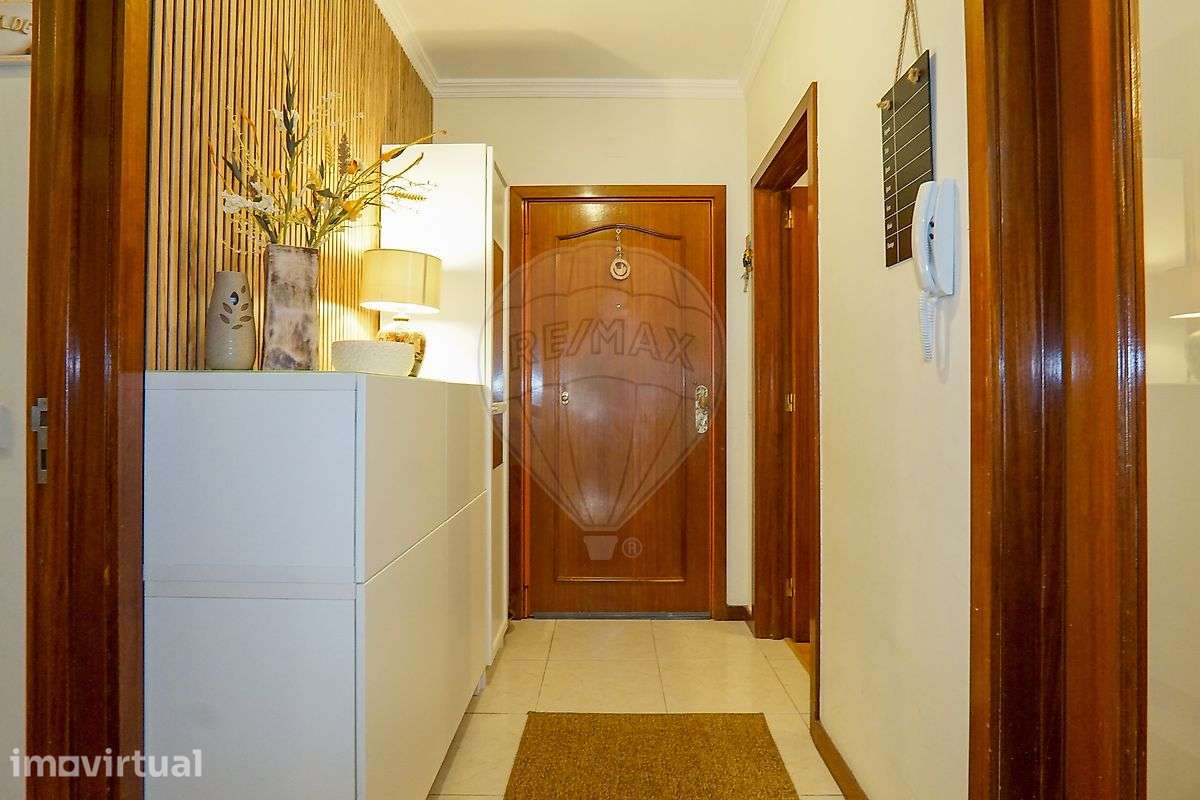 Apartamento T3 para arrendamento - Grande imagem: 2/25