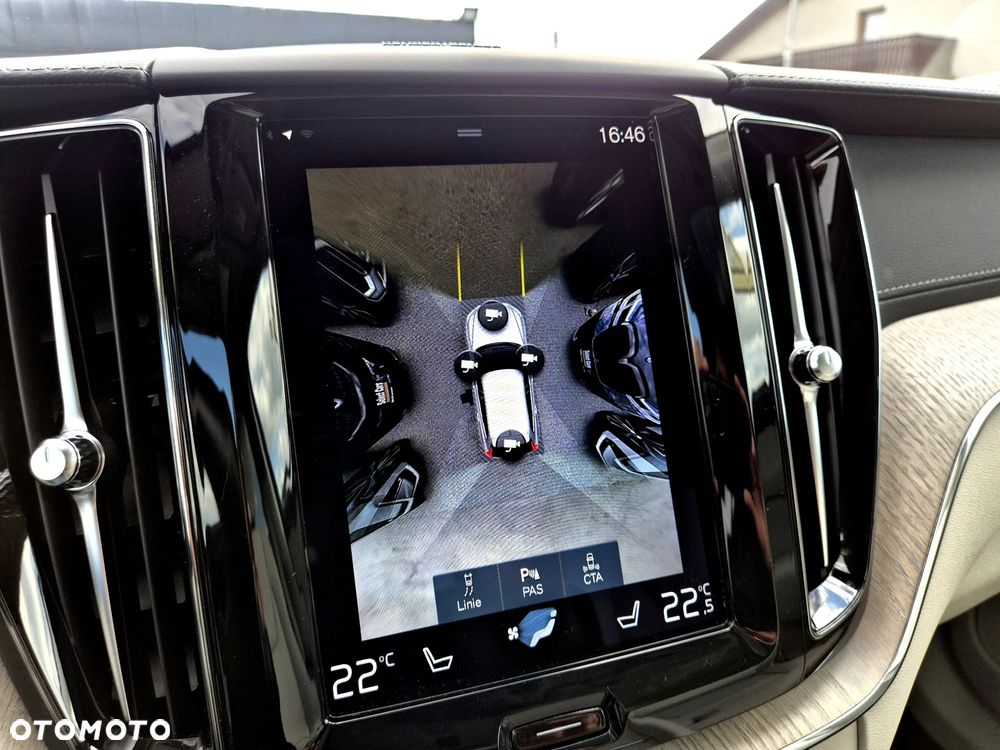 Volvo XC 60 B4 D AWD Geartronic Inscription - 33