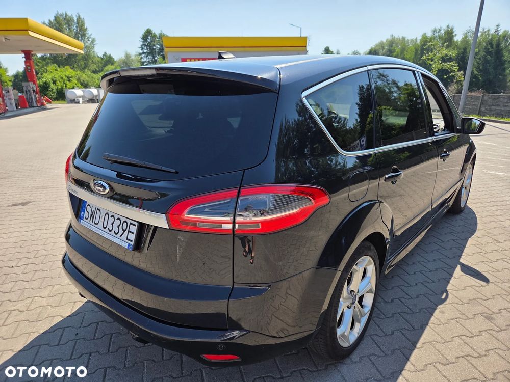 Ford S-Max - 9