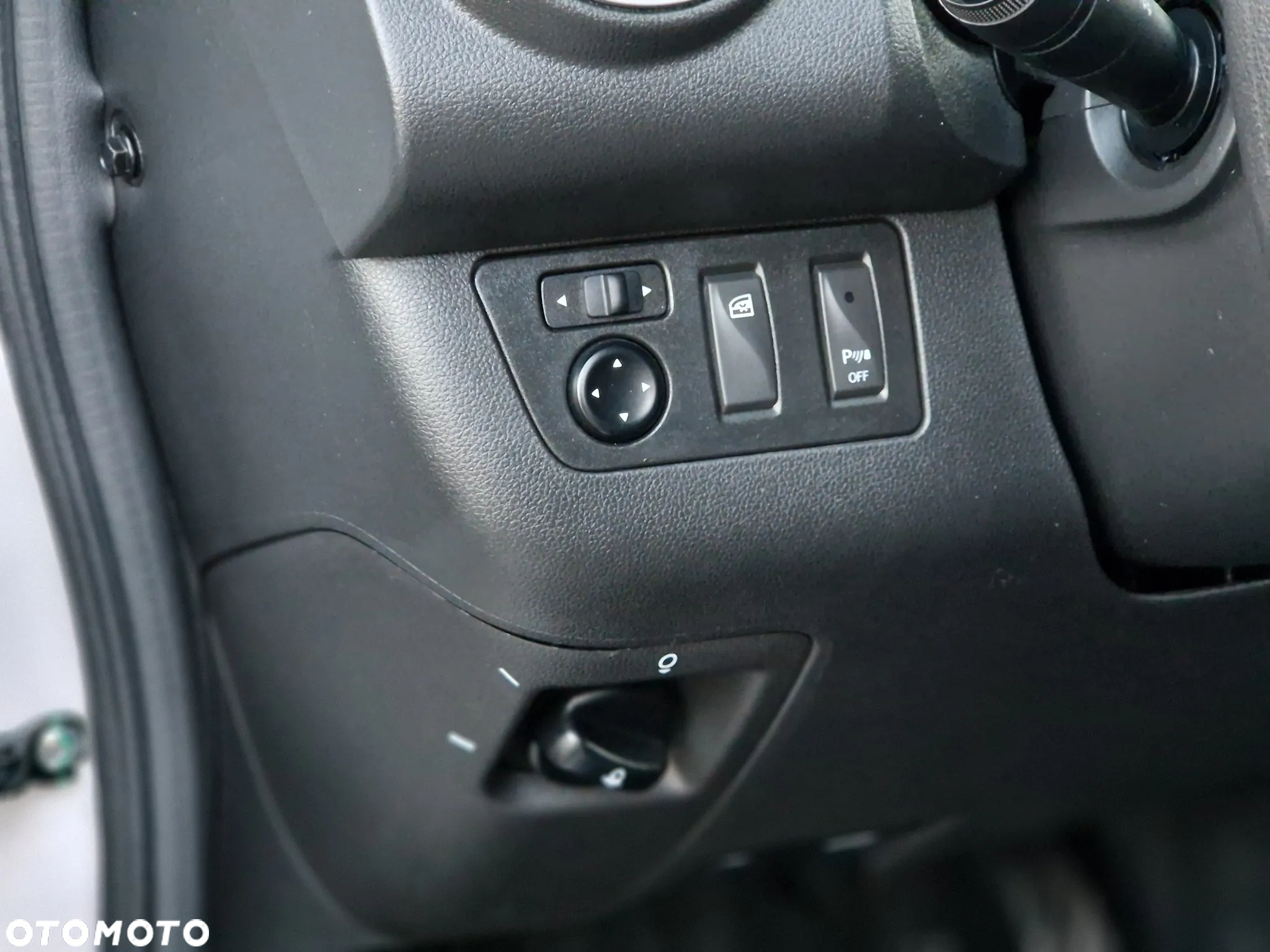Dacia Spring - 26