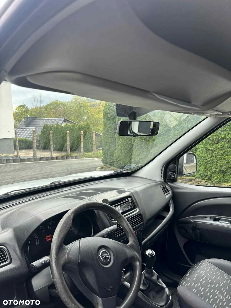 Opel Combo - 7