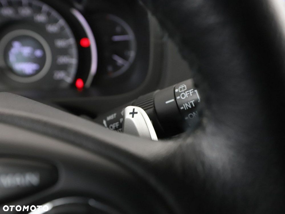 Honda CR-V 2.0i-VTEC 4WD Automatik Elegance - 33
