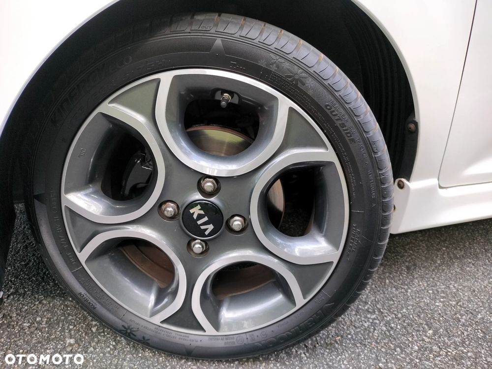 Kia Picanto - 40