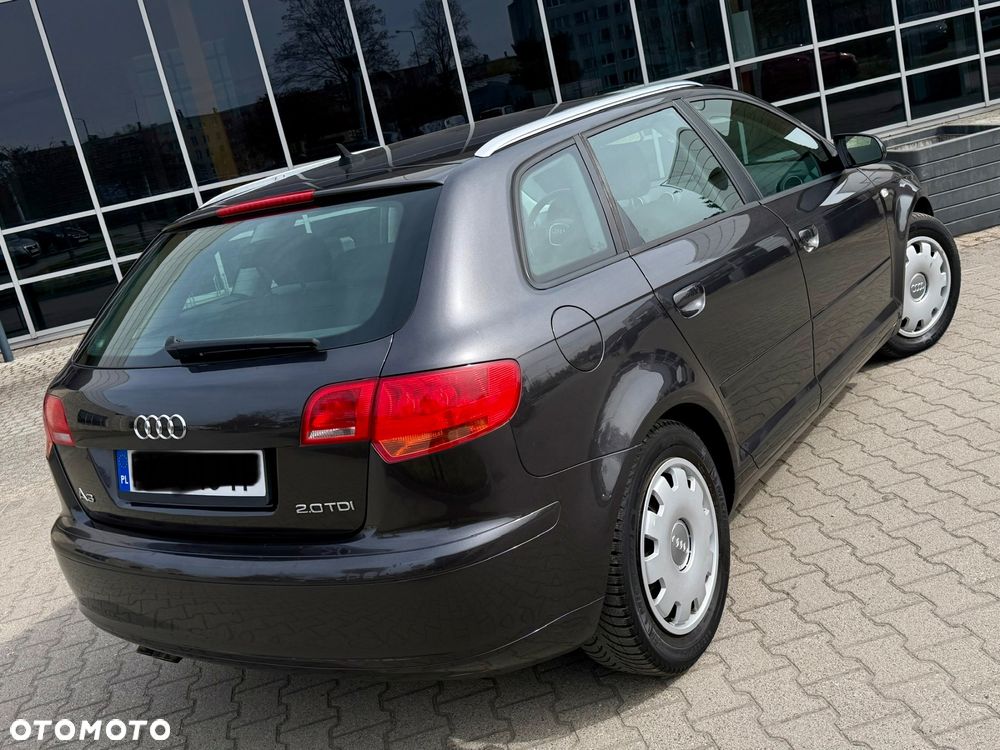 Audi A3 Sportback 2.0 TDI Ambiente - 3