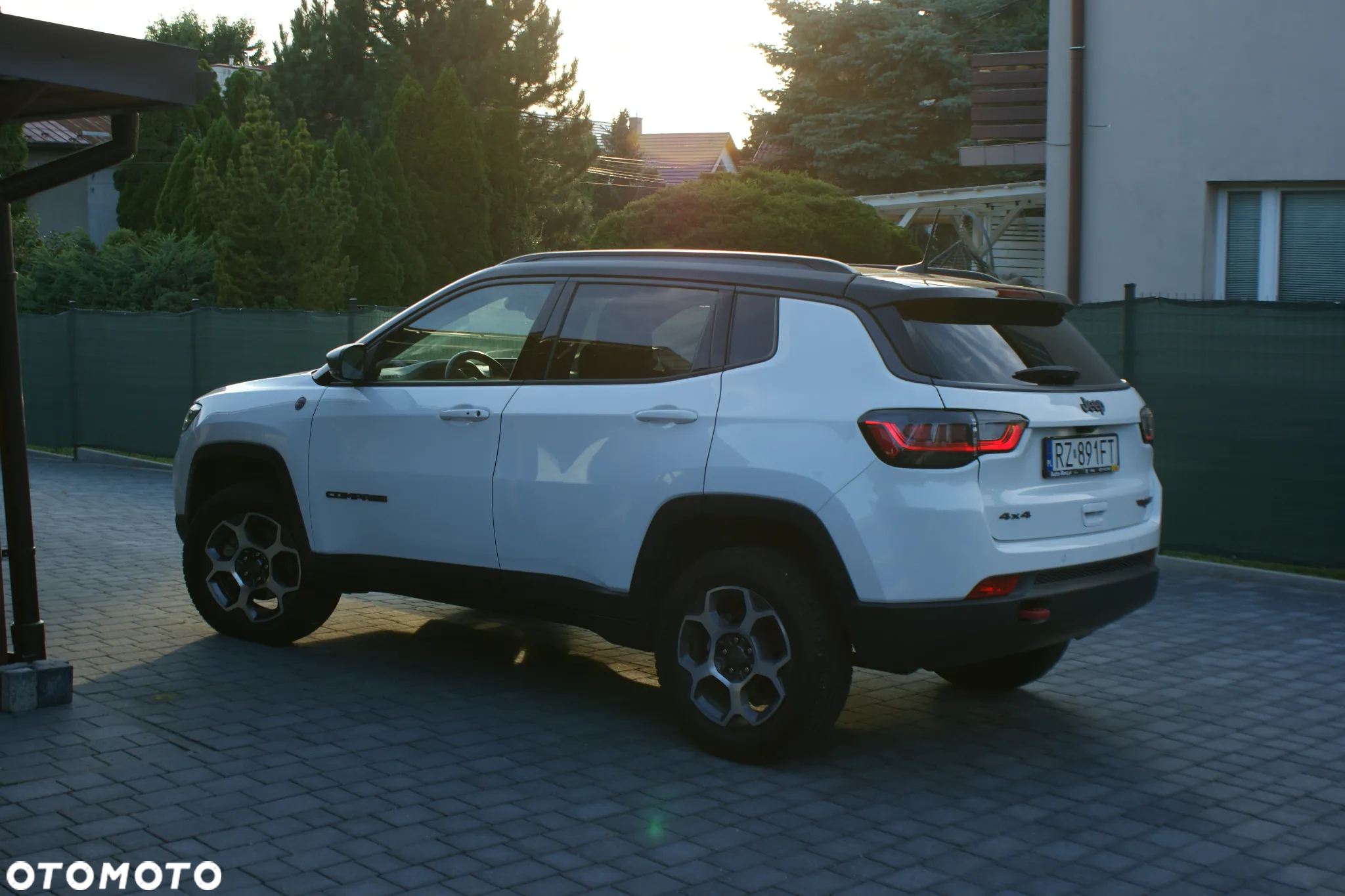 Jeep Compass - 20