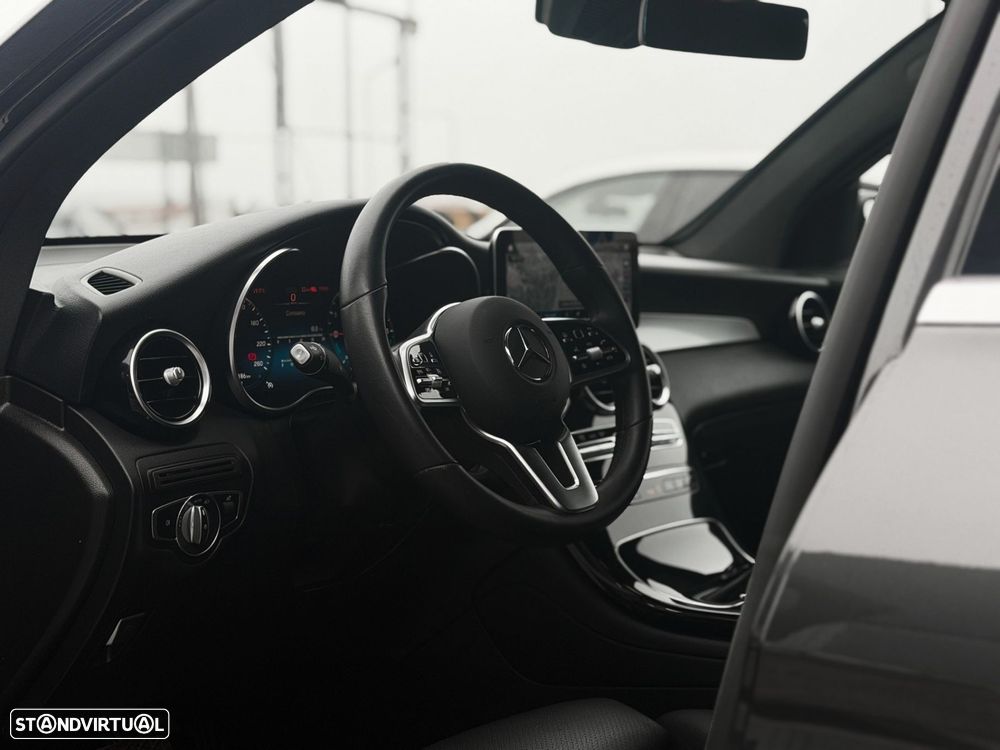 Mercedes-Benz GLC 300 - 6