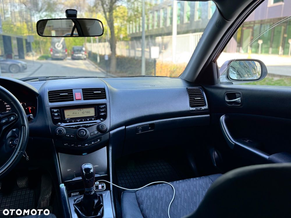 Honda Accord 2.0 i Comfort - 8