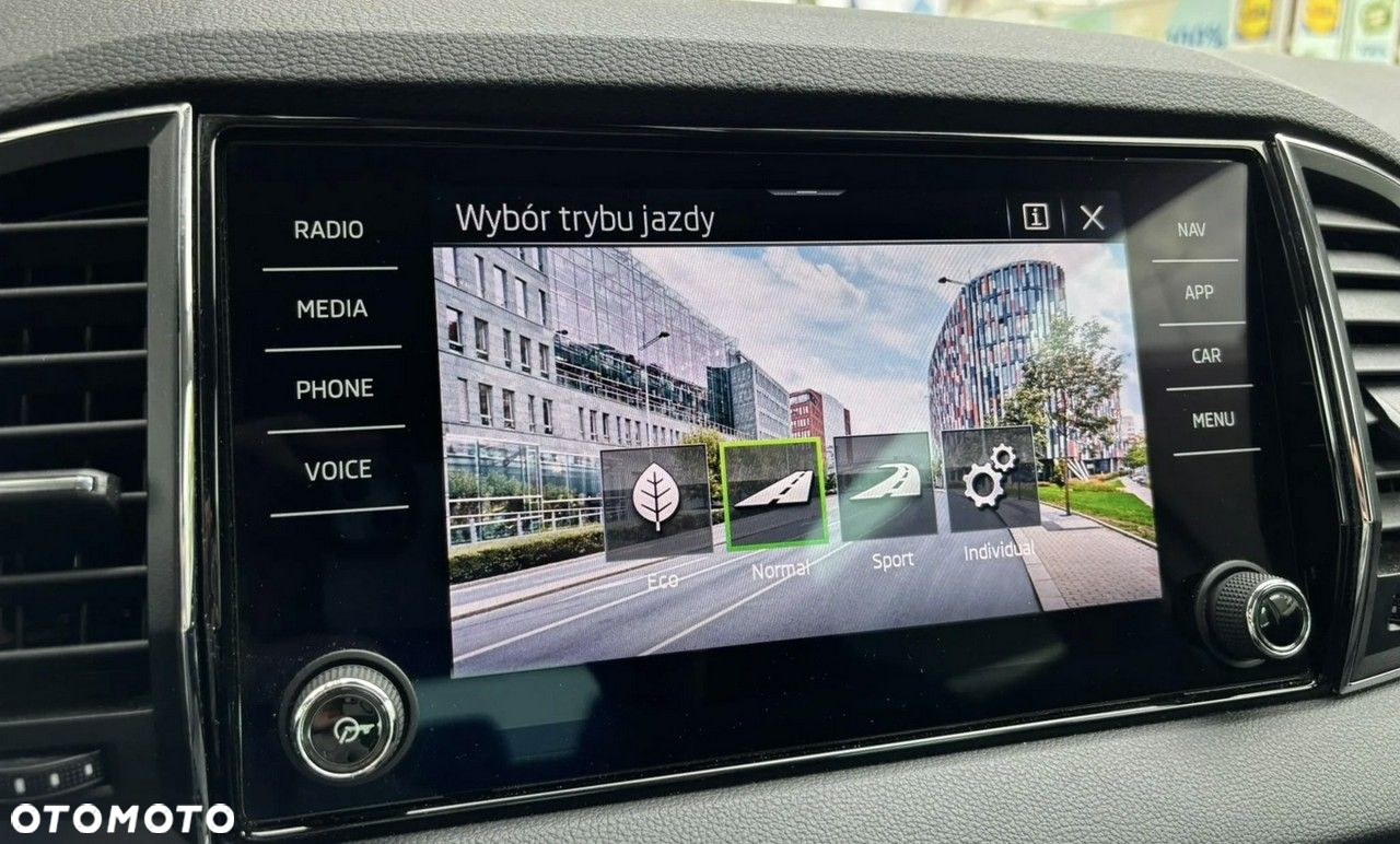 Skoda Karoq - 30