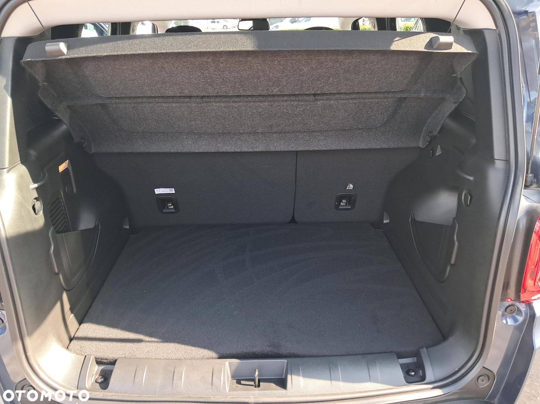 Jeep Renegade - 21