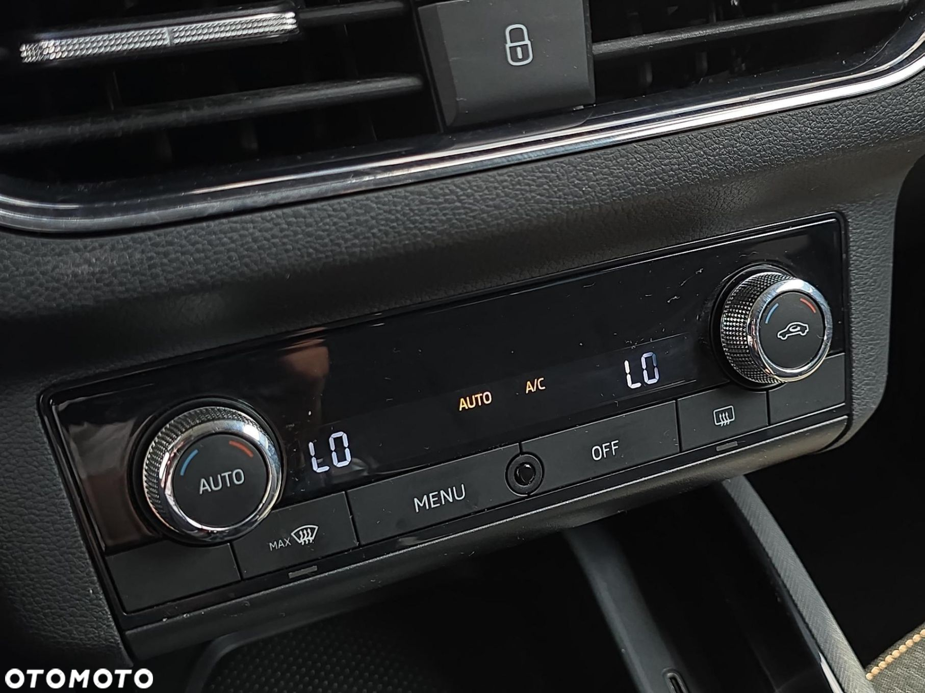 Skoda Kamiq 1.0 TSI Ambition - 17