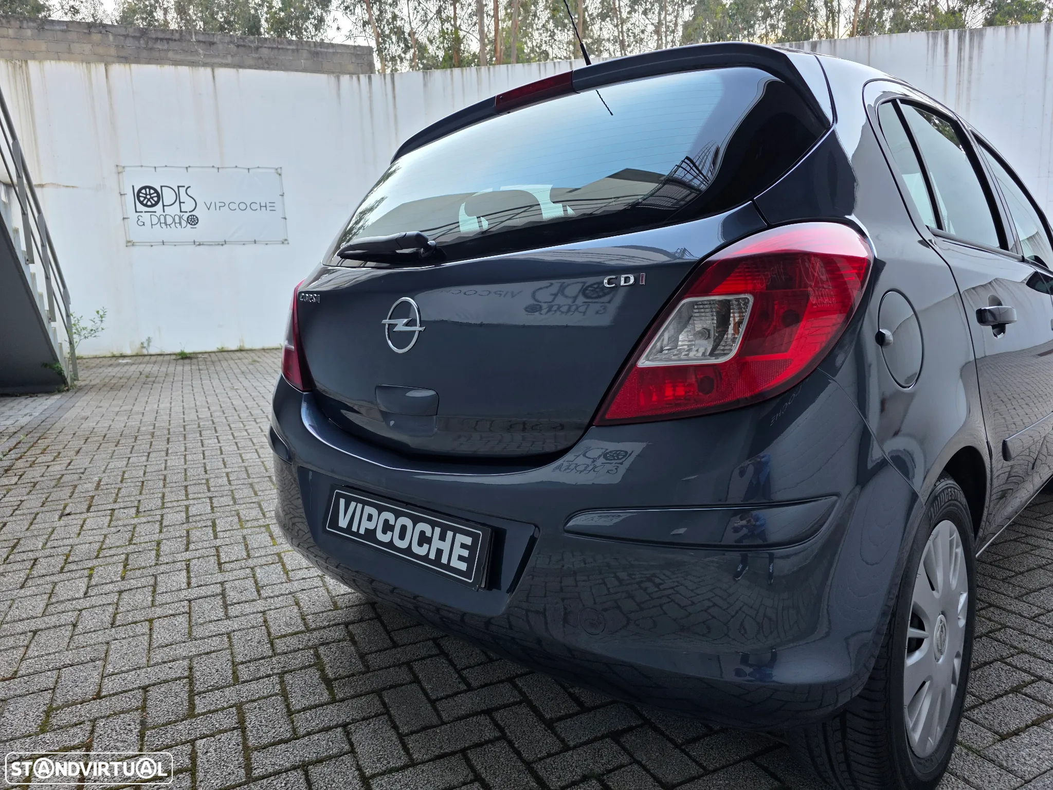 Opel Corsa 1.3 CDTi Enjoy - 32