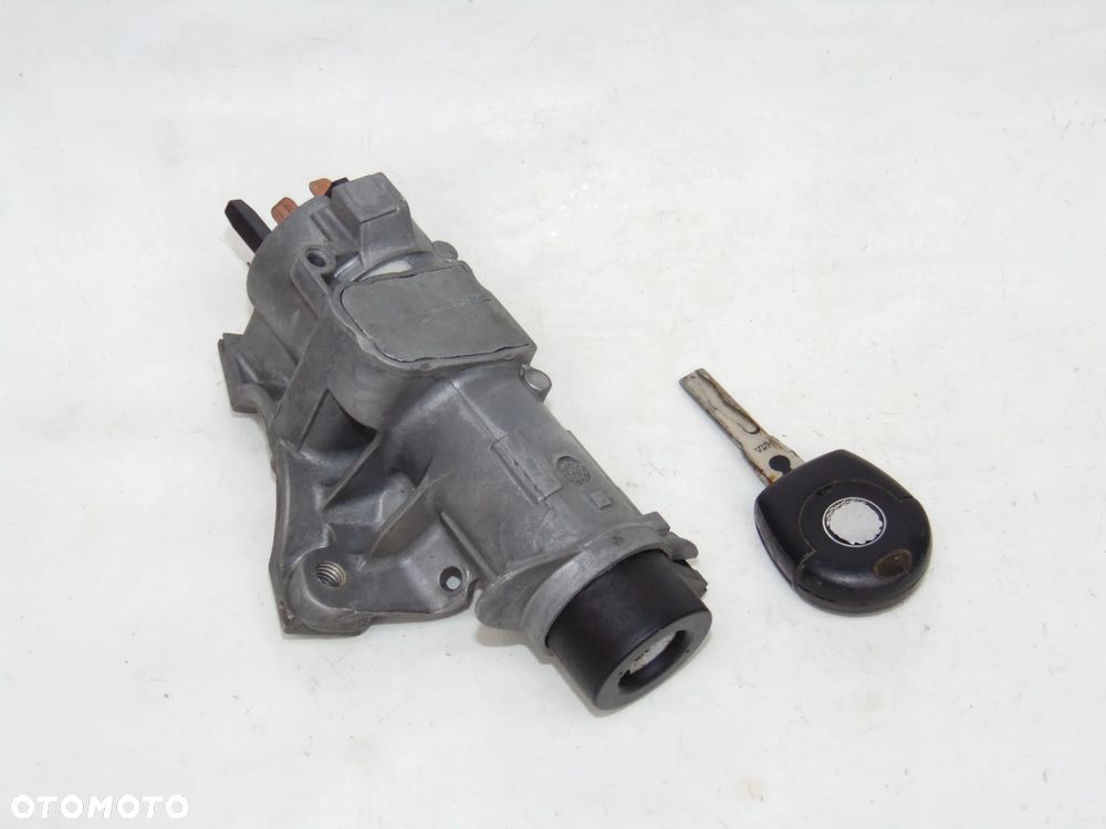 ORYGINAŁ stacyjka kluczyk 4B0905851C Skoda Fabia Octavia 1 I 96-10r - 1