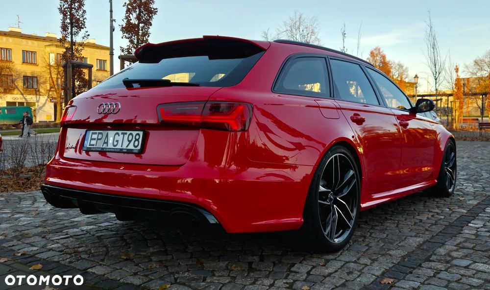 Audi RS6 Avant - 3