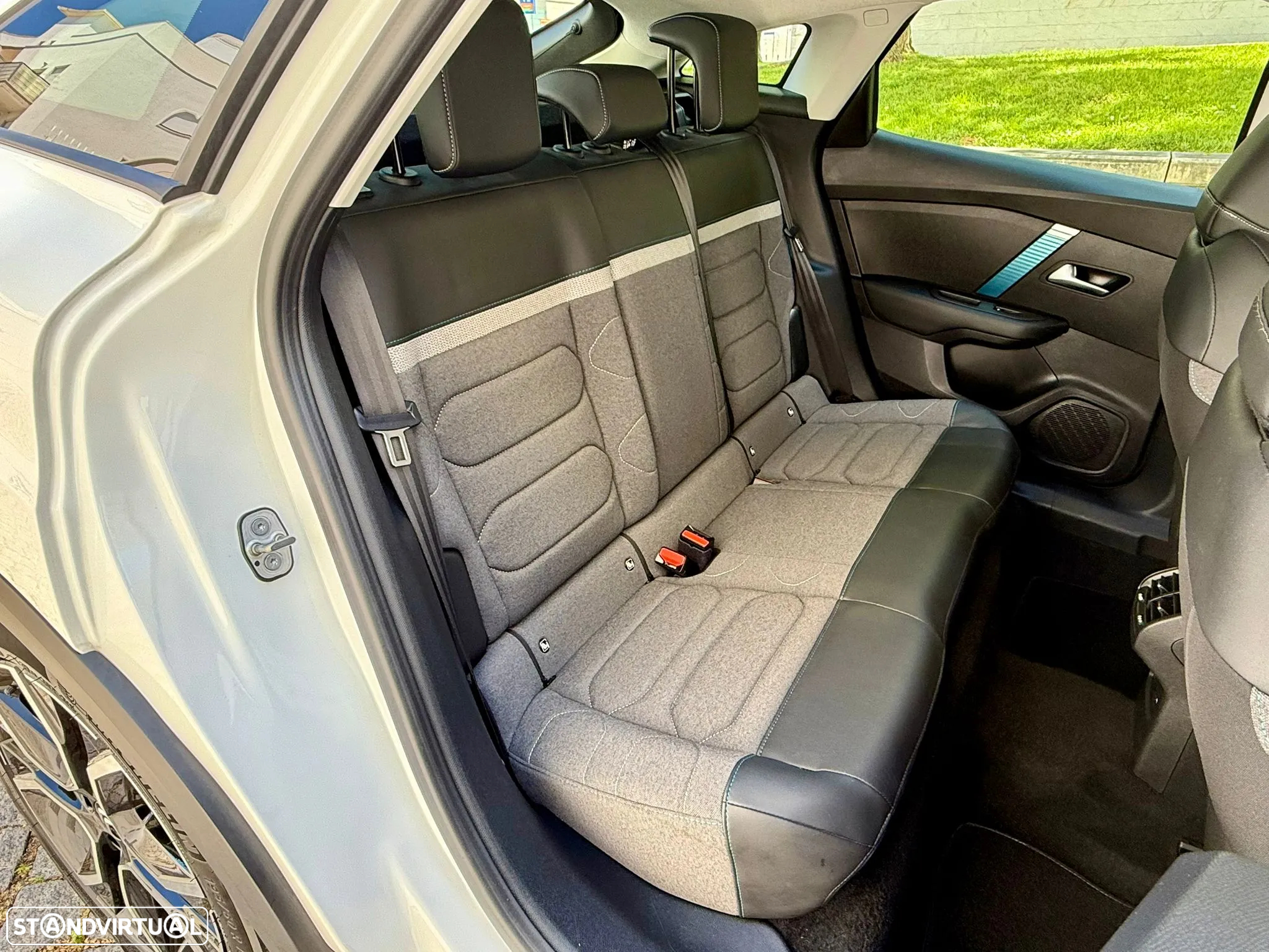 Citroën e-C4 50 kWh Feel Pack - 13