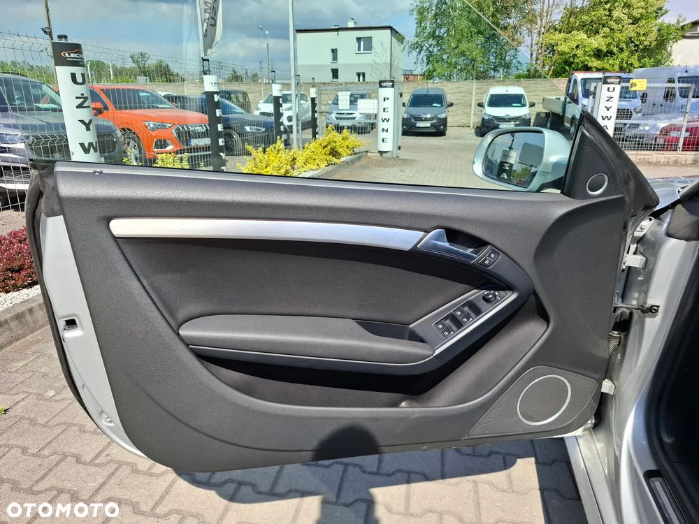 Audi A5 Cabrio - 19