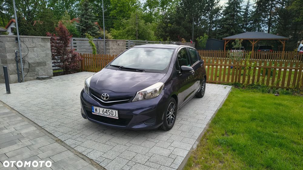 Toyota Yaris 1.33 Luna - 1