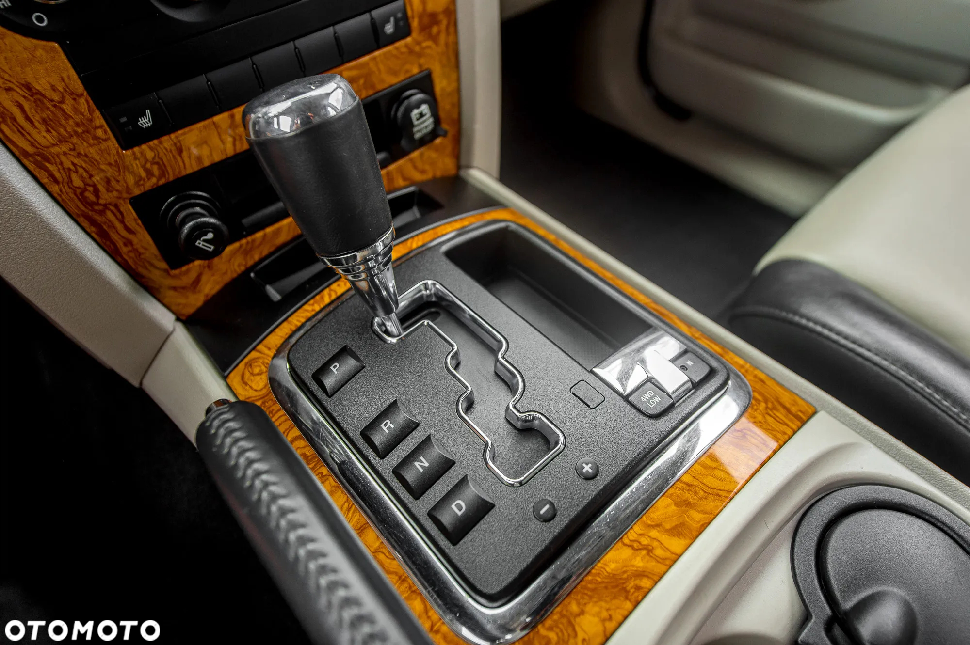 Jeep Grand Cherokee 3.0 CRD Automatik Limited - 37