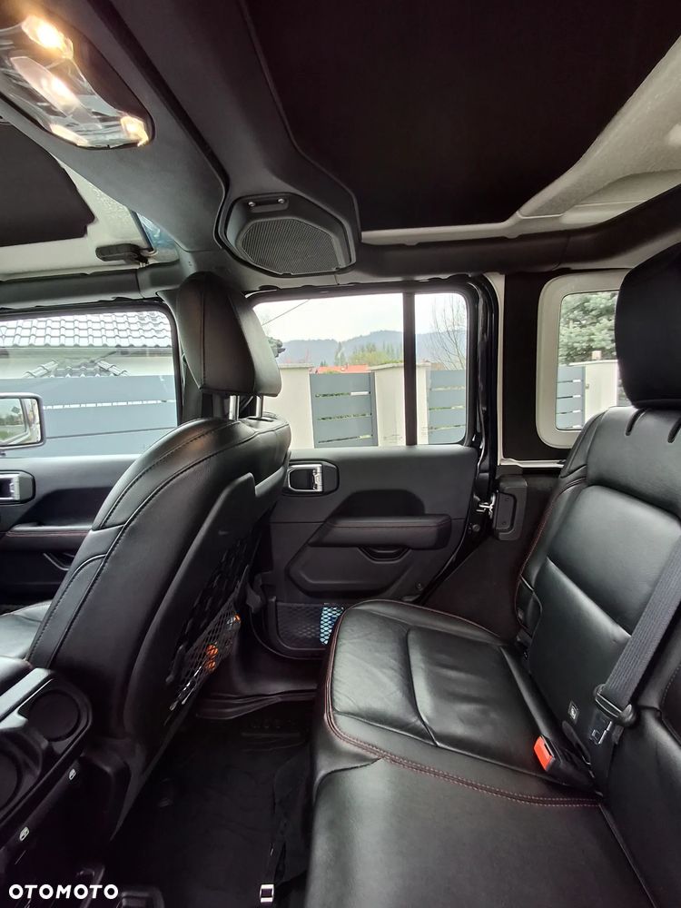 Jeep Wrangler Unlimited GME 2.0 Turbo Rubicon - 17