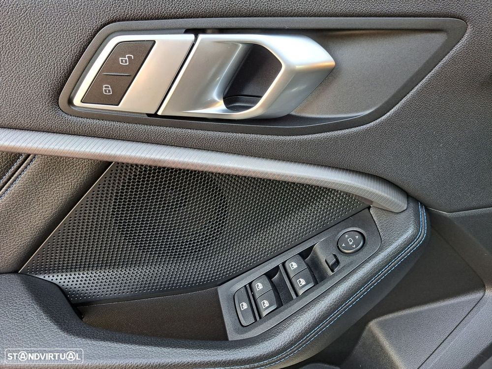 BMW 118 i Corporate Edition M Auto - 4