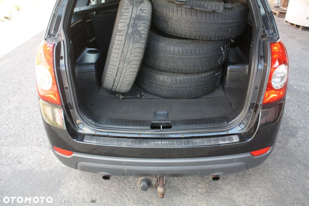 Chevrolet Captiva 2.4 2WD 5 Sitzer LS - 14