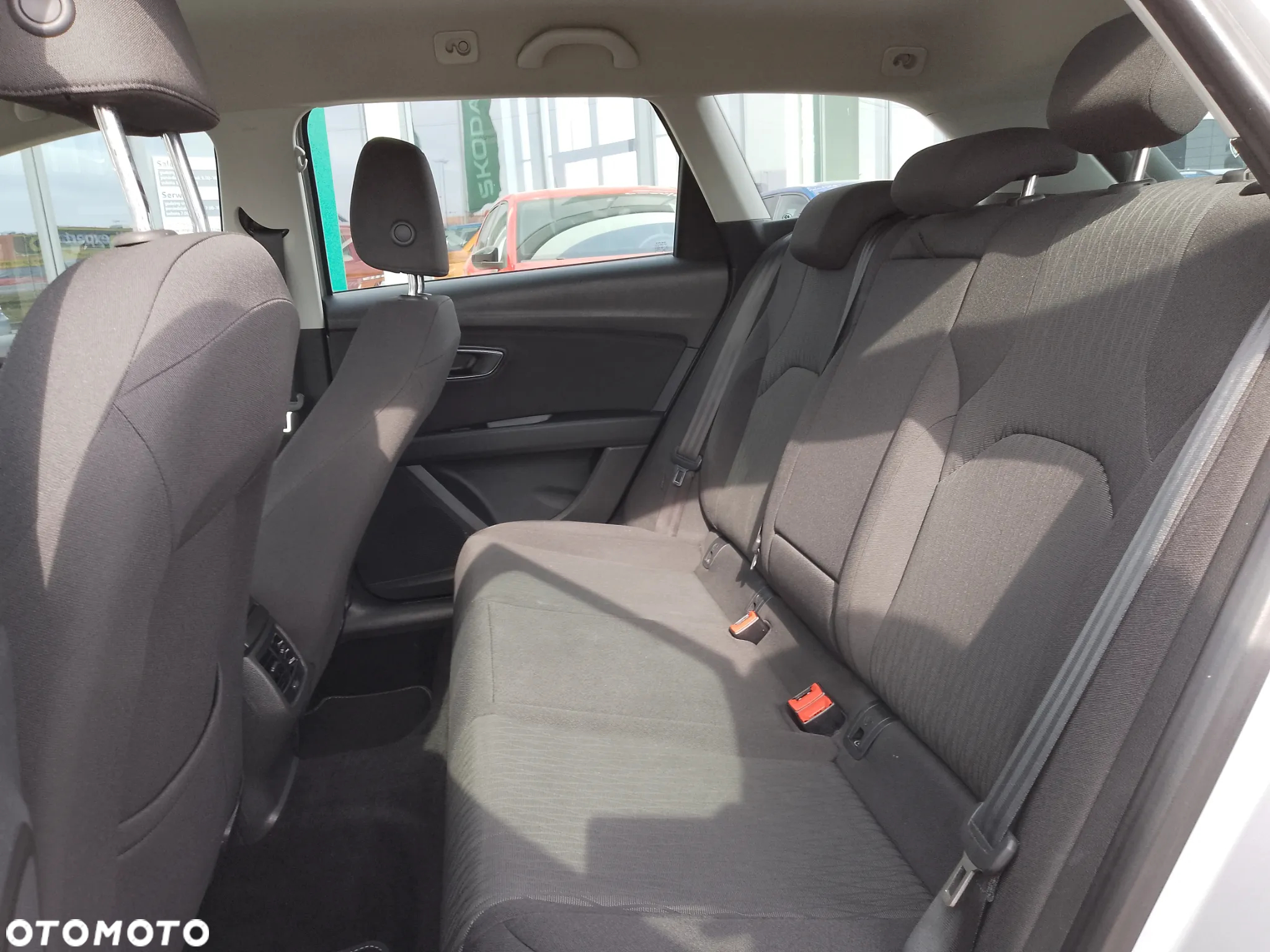 Seat Leon 1.6 TDI Style S&S DSG - 19