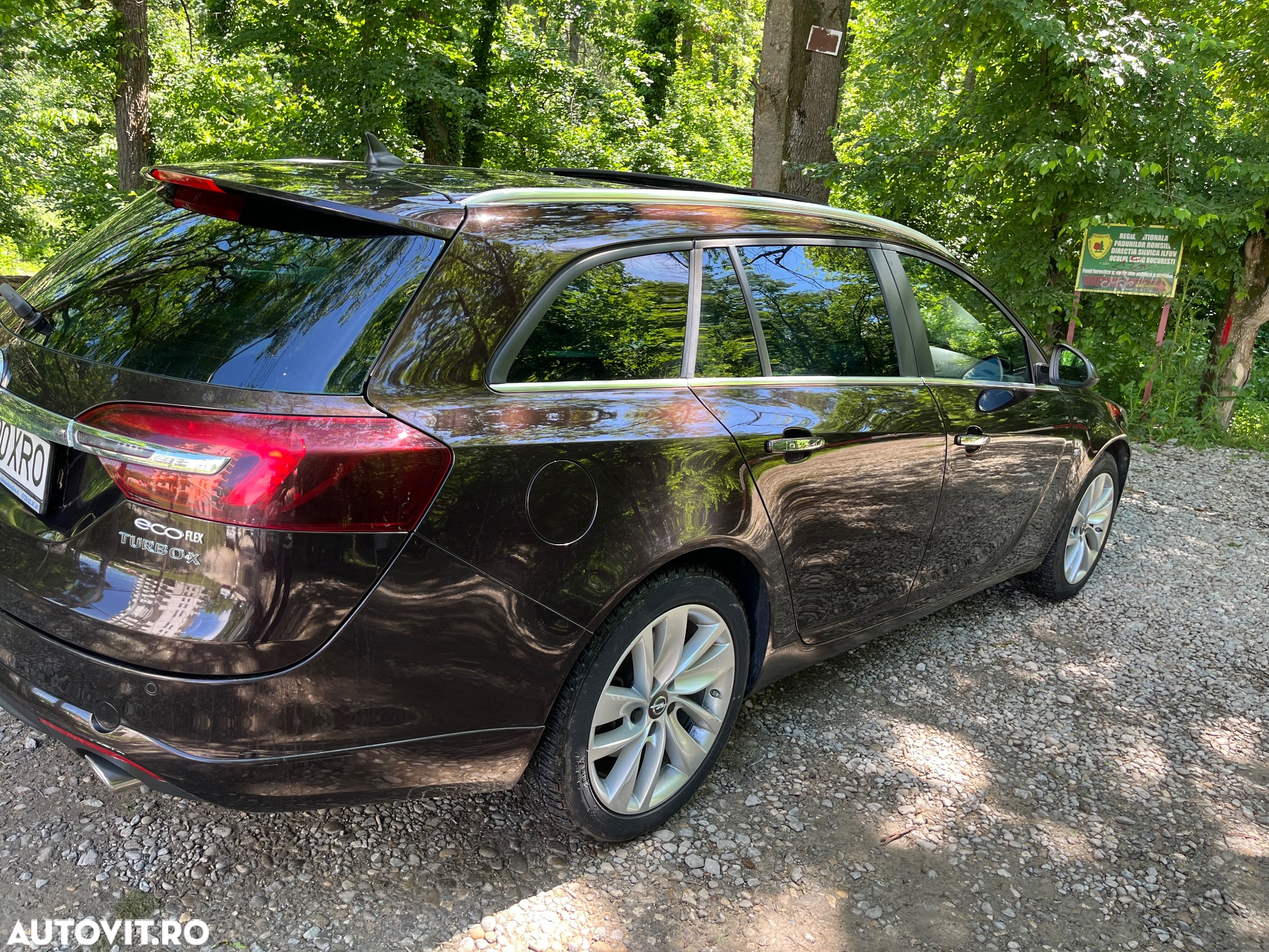 Opel Insignia 2.0 Turbo ECOTEC 4X4 Country Tourer Aut. - 4