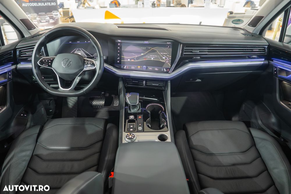 Volkswagen Touareg 3.0 V6 e-Hybrid 4Motion Aut. Elegance - 18