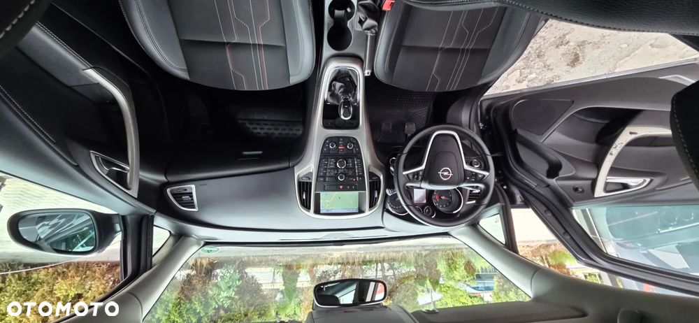 Opel Astra 1.4 Turbo 150 Jahre - 35