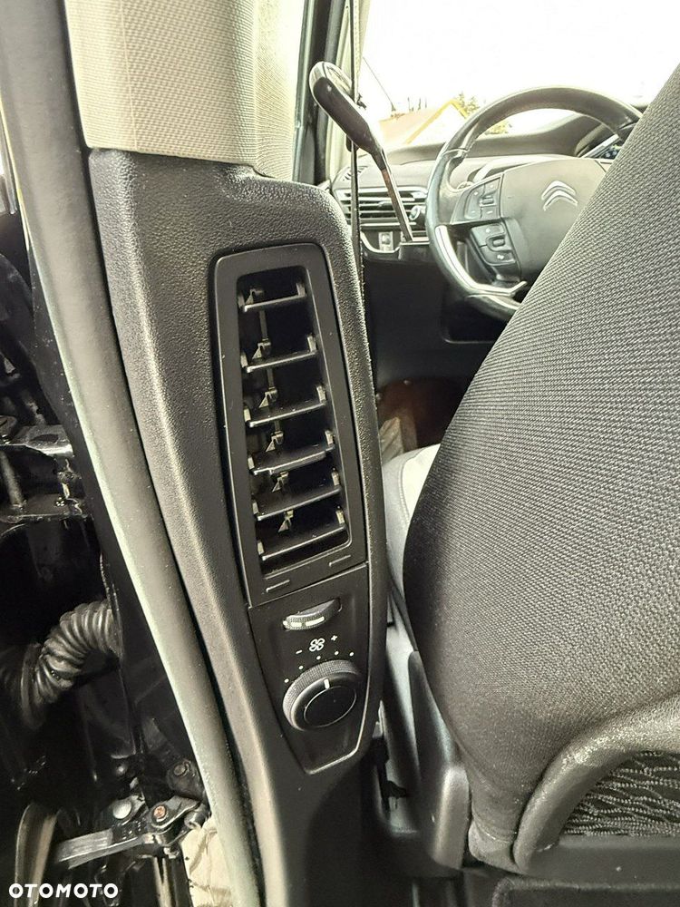 Citroën C4 Grand Picasso - 19