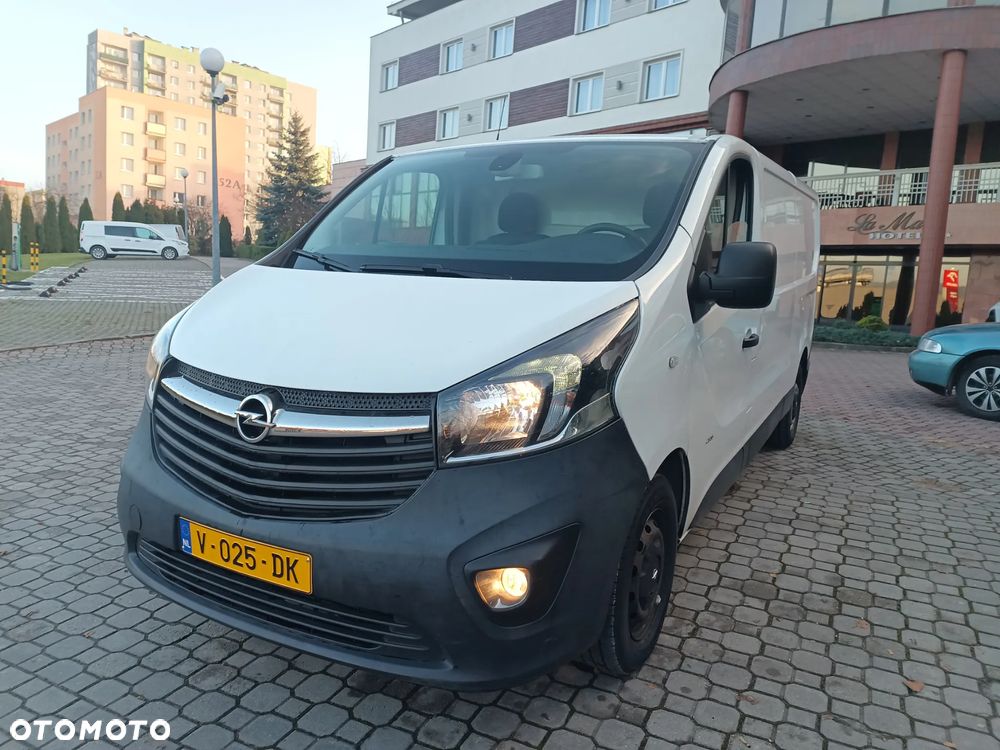 Opel Vivaro - 31