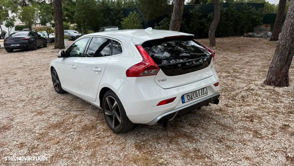 Volvo V40 1.6 D2 R-Design - 3