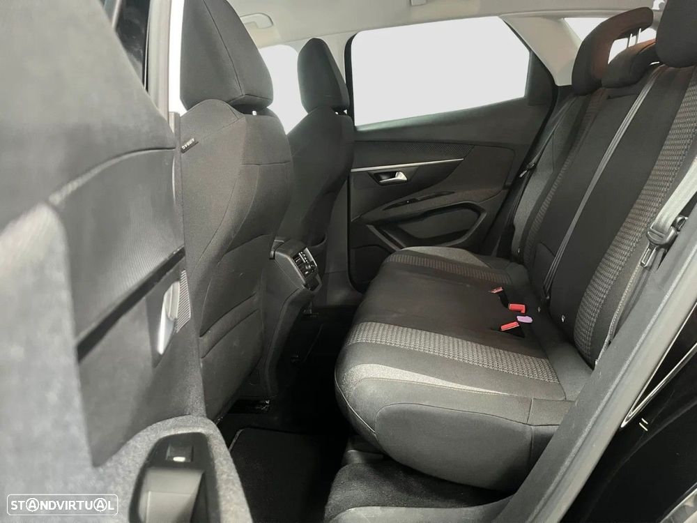 Peugeot 3008 - 11