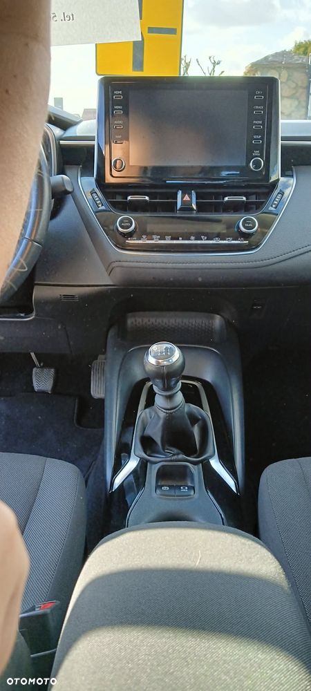 Toyota Corolla 1.5 Comfort - 36