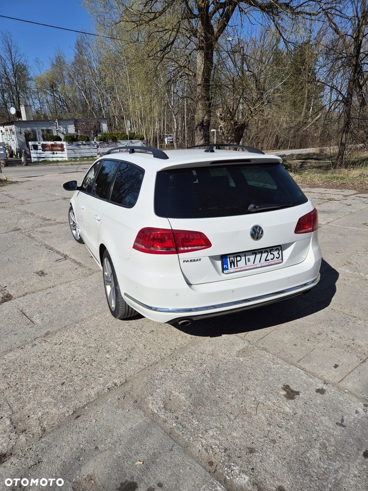 Volkswagen Passat 2.0 TDI Highline R-Style DSG - 3
