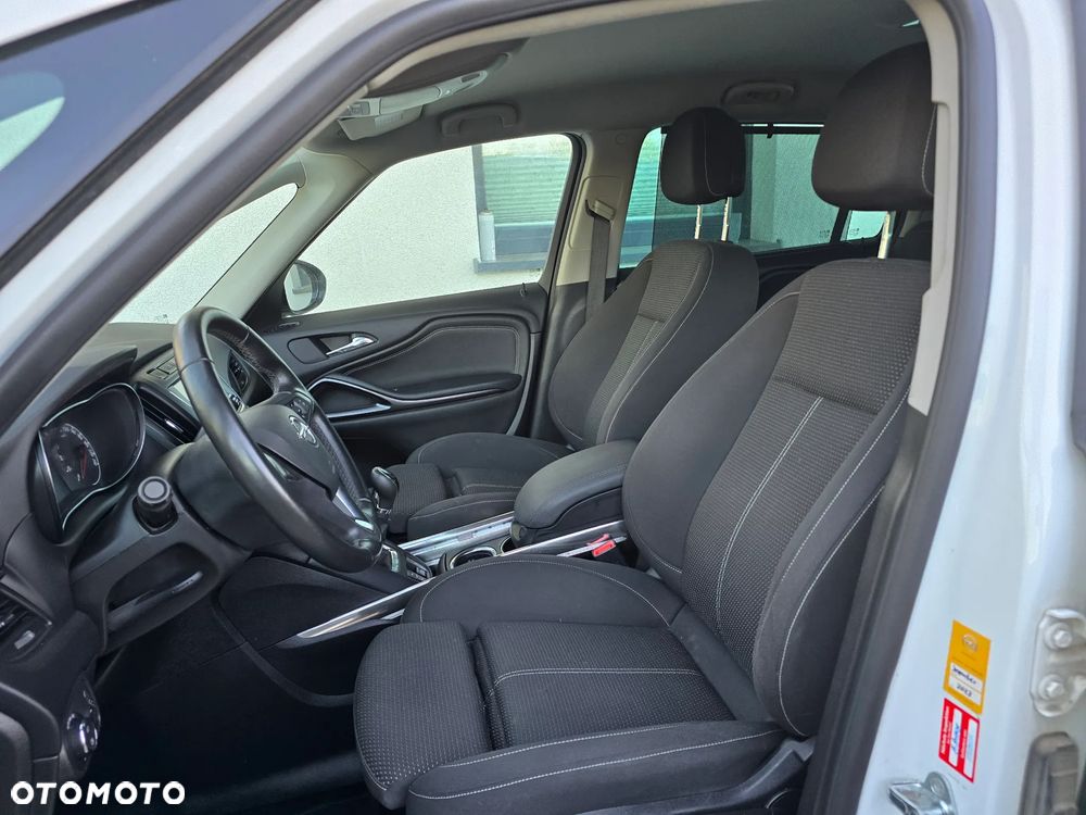 Opel Zafira - 13