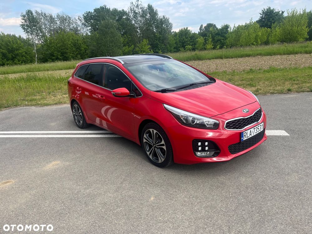 Kia Ceed 1.6 CRDi 136 ISG GT Line - 4