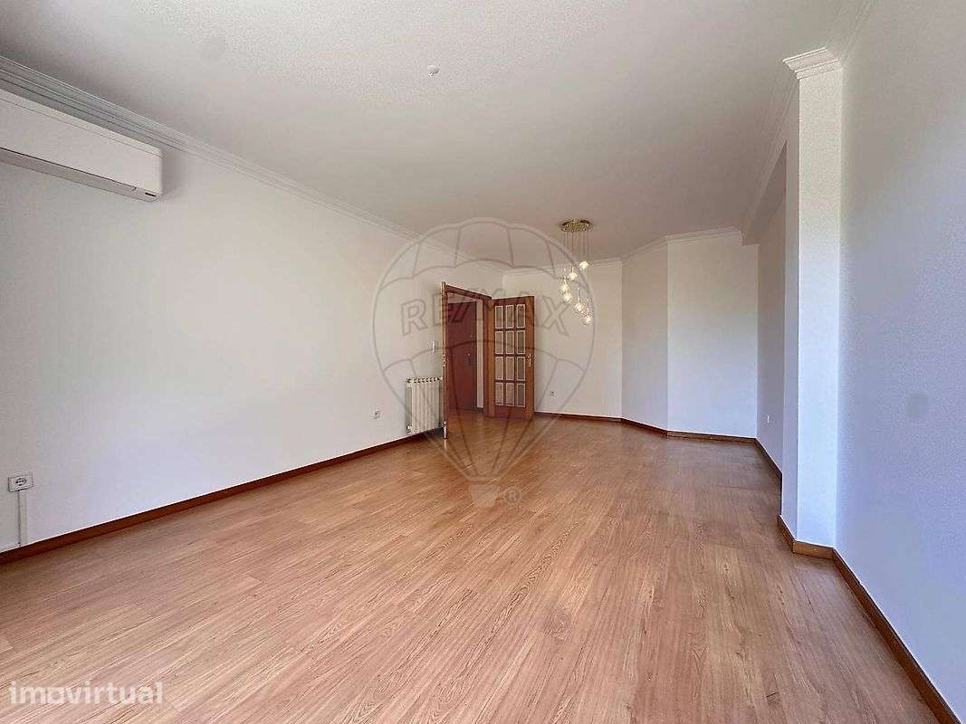 Apartamento T2 para arrendamento - Grande imagem: 4/34