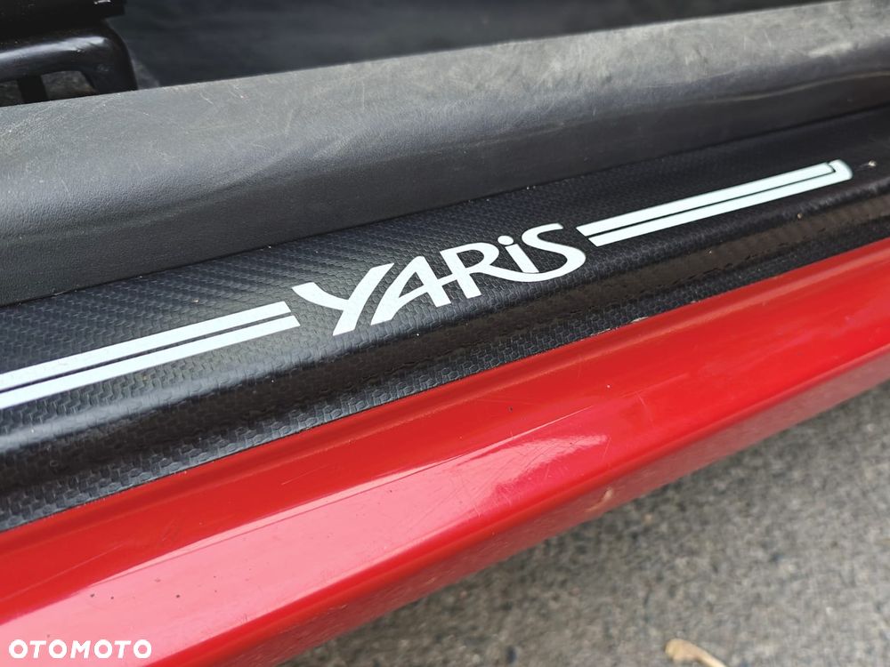 Toyota Yaris 1.4 D-4D Sol MM - 14