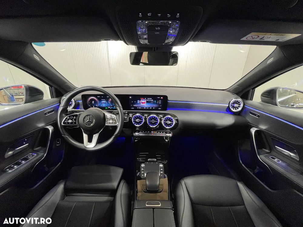 Mercedes-Benz A 250 e Sedan Aut. - 9