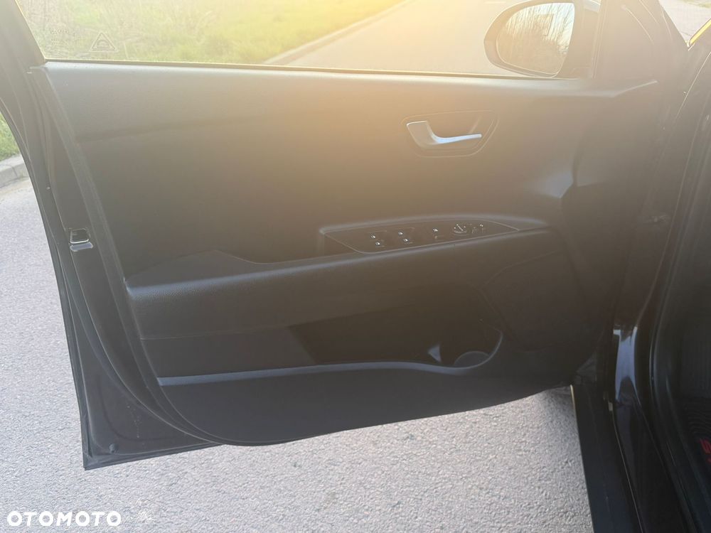 Kia Stonic 1.0 T-GDI 120 Edition 7 - 18