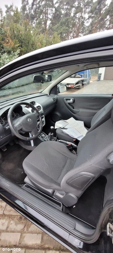 Opel Corsa 1.2 16V - 21