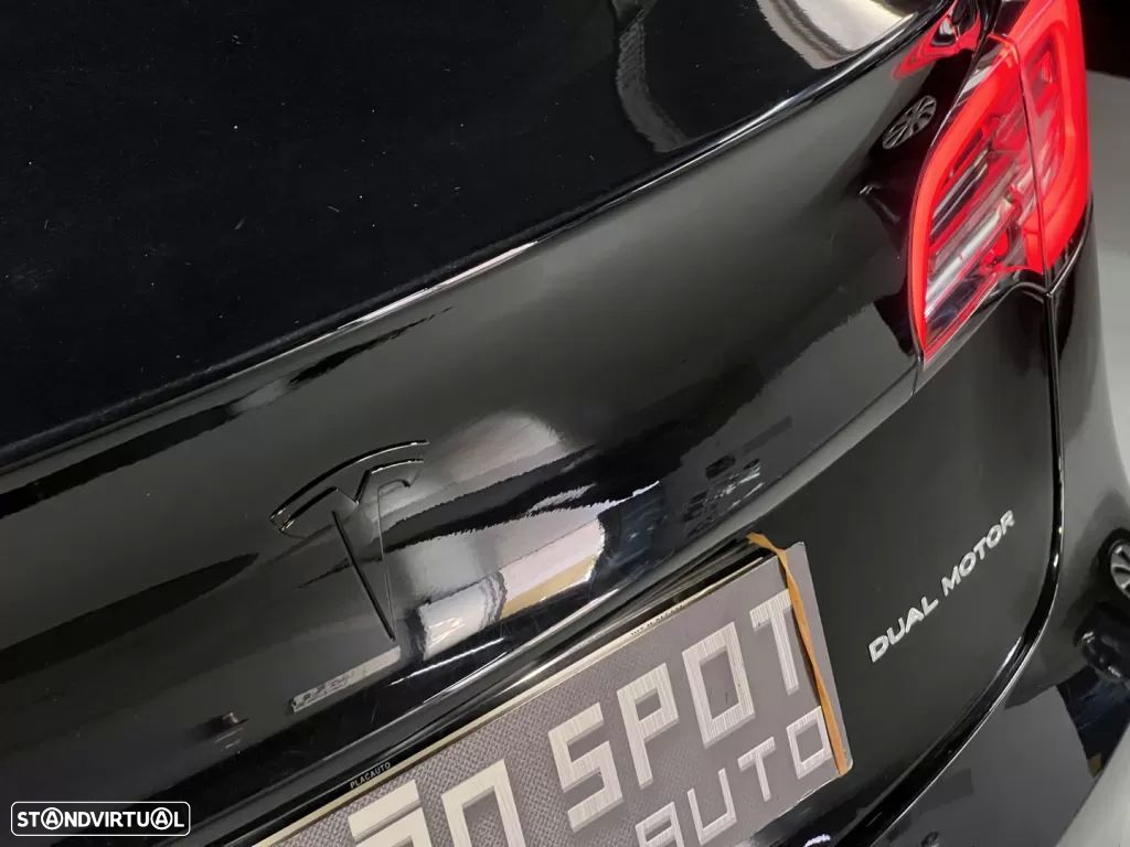 Tesla Model 3 Long-Range Dual Motor AWD - 38