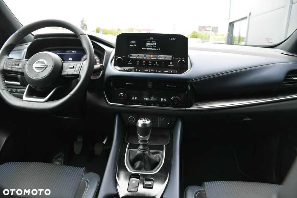 Nissan Qashqai 1.3 DIG-T Tekna+ - 27
