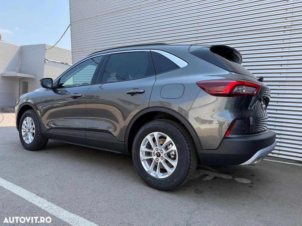 Ford Kuga 2.5 Duratec FWD FHEV Titanium - 17