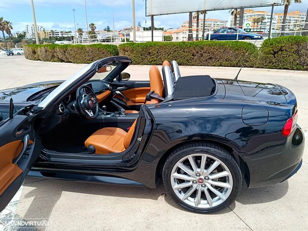 Fiat 124 Spider 1.4 MultiAir Turbo - 15