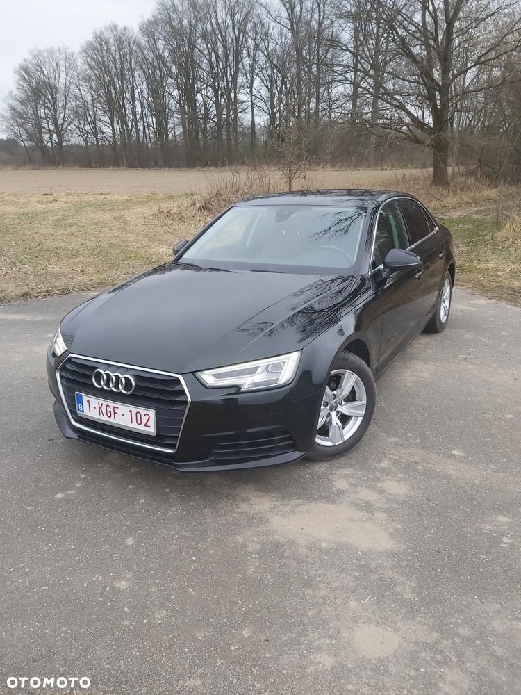 Audi A4 Limousine 30 TDI S tronic design - 2