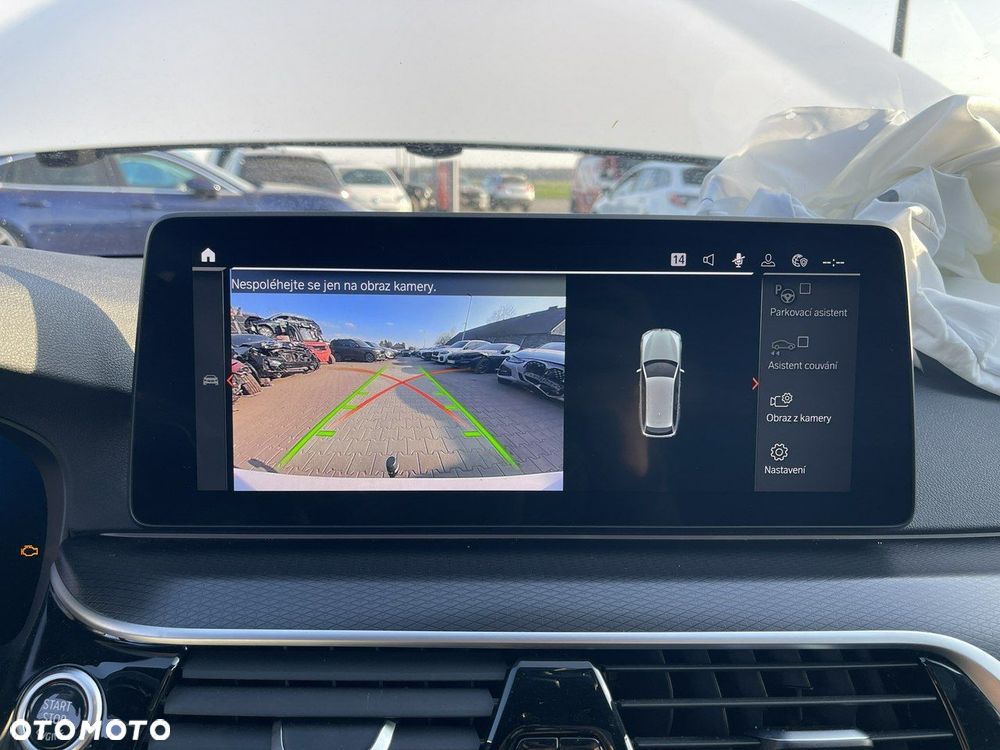 BMW Seria 5 520d xDrive Sport Line - 10