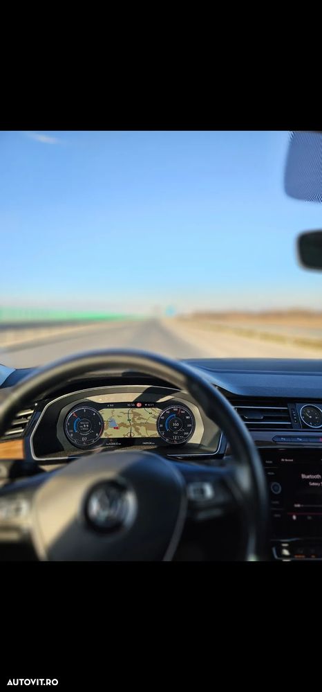 Volkswagen Passat 2.0 TDI DSG 4Motion Highline - 7