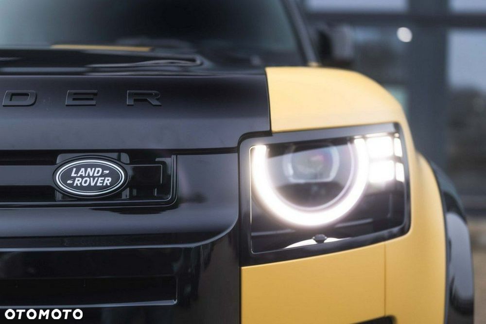 Land Rover Defender - 6